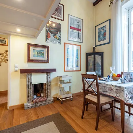 Apartment Regina - Duplex In Heart Of - Happy
