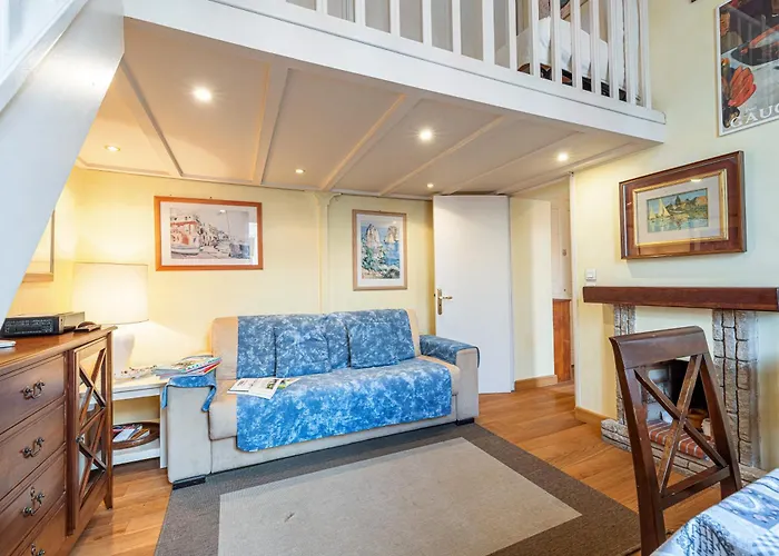 Regina - Happy * Menton