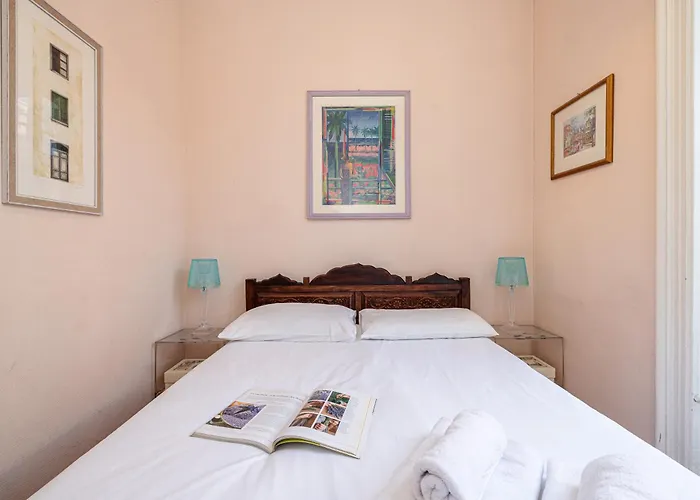 Regina - Happy * Μεντόν