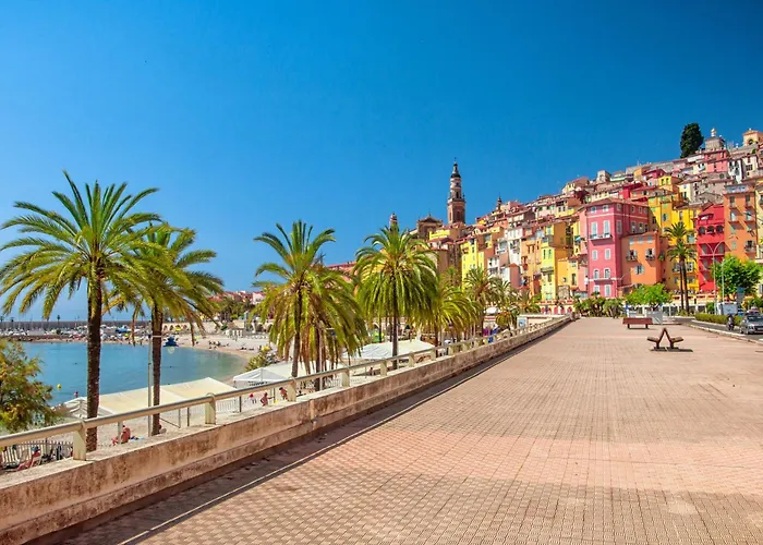 Regina - Happy * Menton